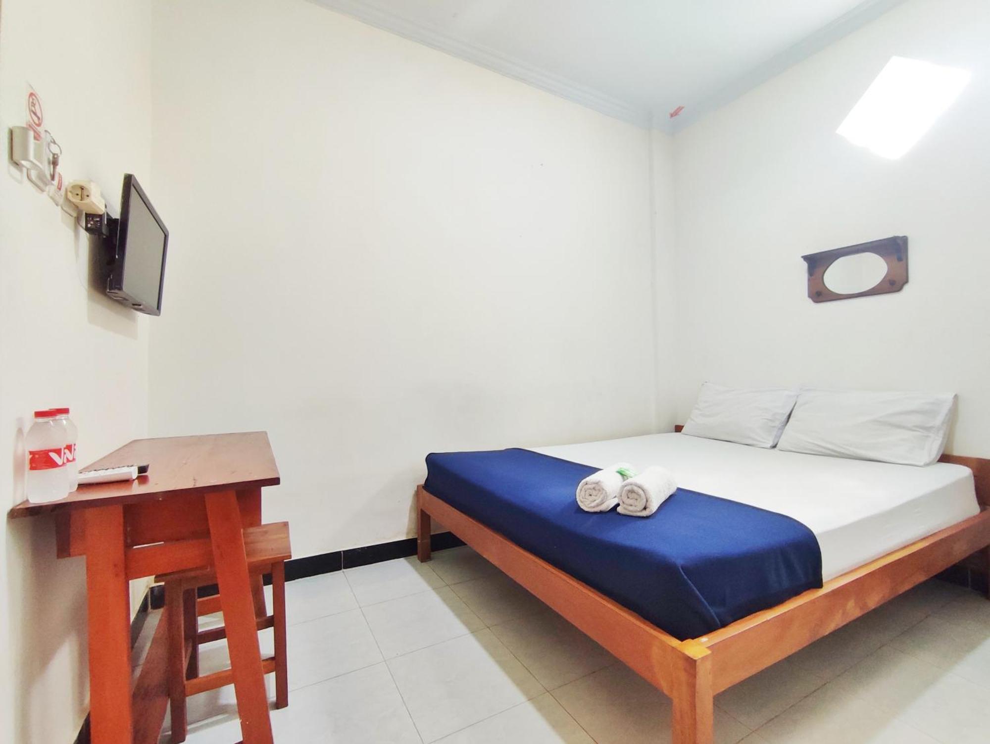 Happy Syariah Hotel Near Jombor Mitra Reddoorz 斯勒曼 外观 照片
